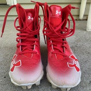 Under Armour football cleats size Youth 5